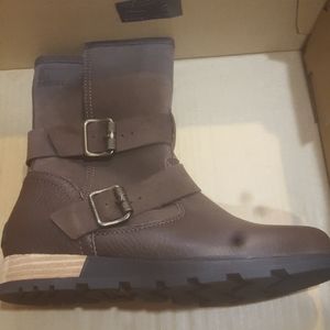 New Sorel Major Moto boots
